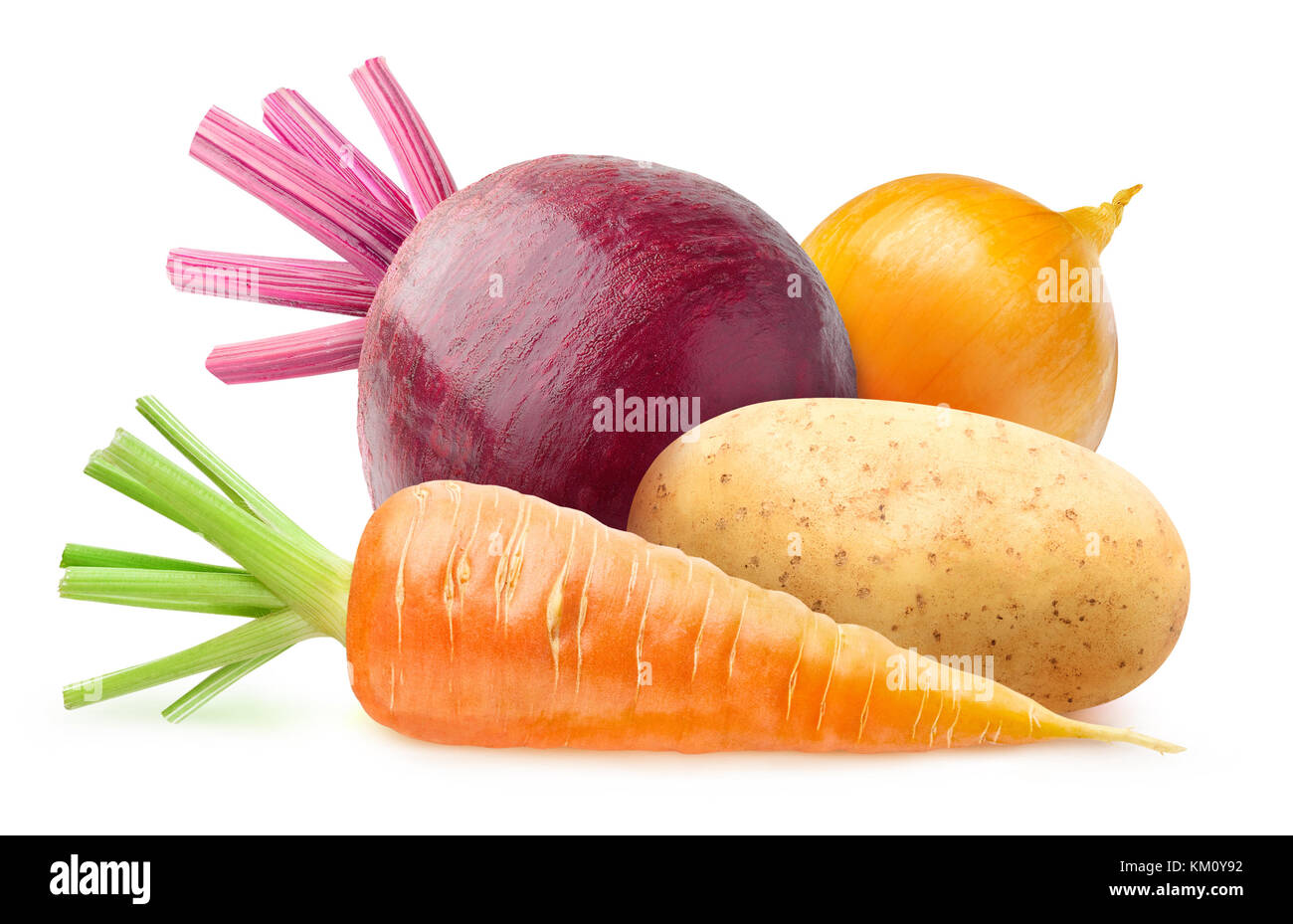 Isolato ortaggi a radice. materie carota, patata, la barbabietola e cipolla isolato su sfondo bianco con tracciato di ritaglio Foto Stock