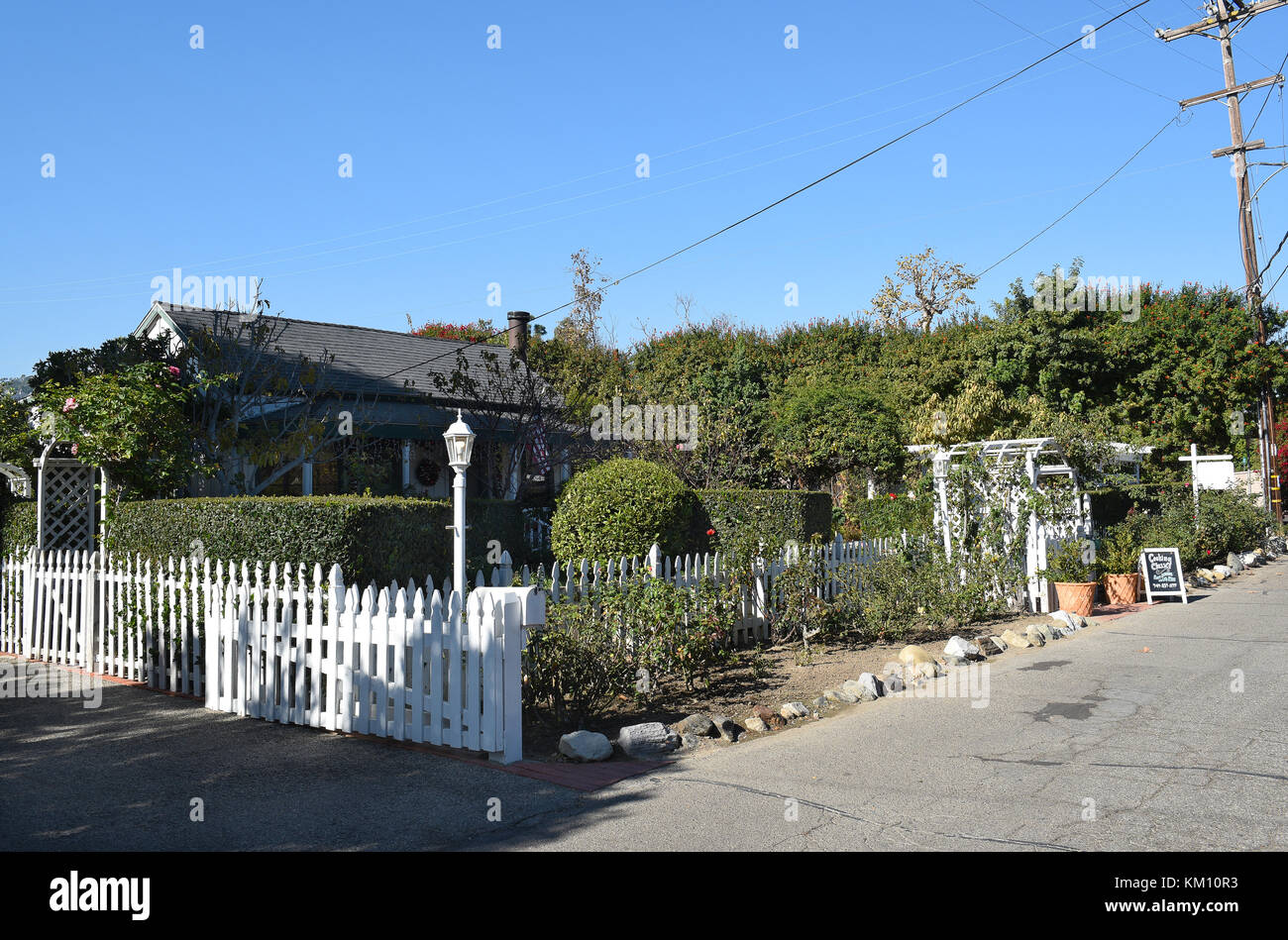 San Juan Capistrano, CA - 1 dicembre 2017: La Farm School nel quartiere storico di Los Rios offre un'esperienza culinaria unica Foto Stock