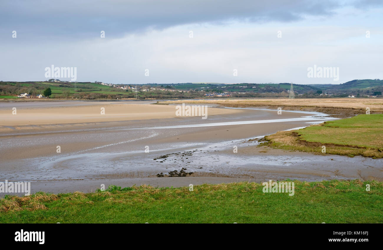 Vista del fiume Loughor dal ponte Loughor Foto Stock