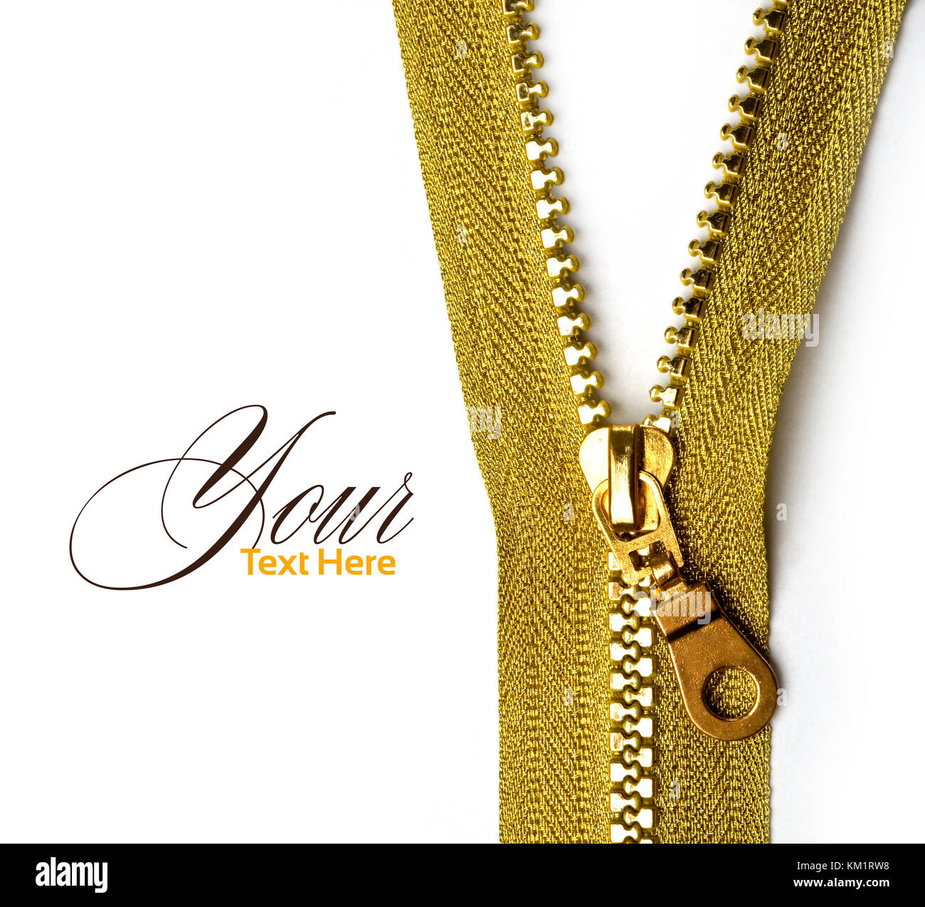 Rimosse gold zipper isolato su bianco, alta risoluzione Foto Stock