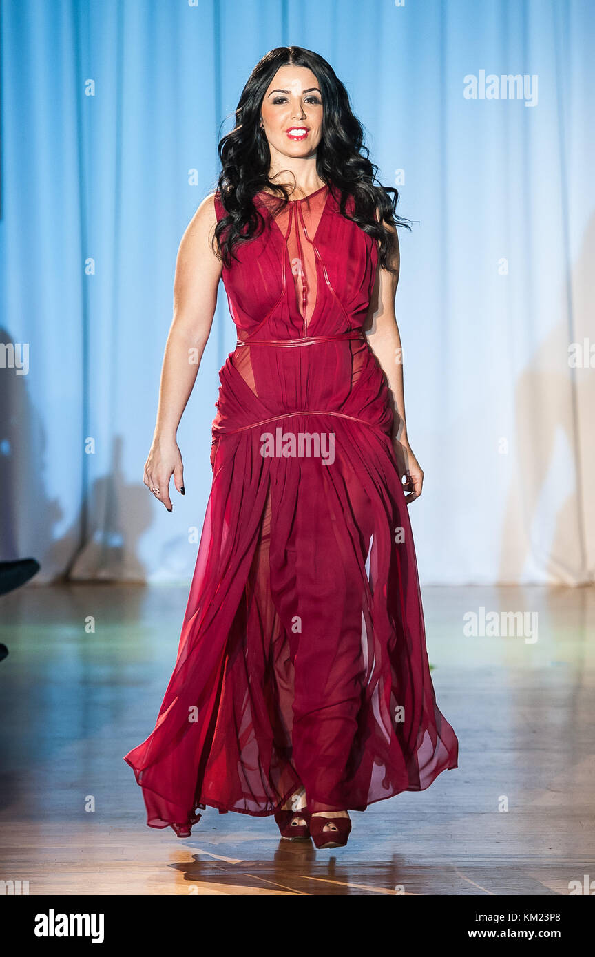 MIAMI BEACH, Florida - 16 AGOSTO: Il fidanzato della famiglia Gambino della star della mafia Ramona Rizzo è stato condannato a 15 anni di carcere oggi al tribunale federale di Brooklyn per il suo ruolo in un'operazione di traffico di droga a Staten Island il 16 agosto 2013 a Miami Beach, Florida persone: Ramona Rizzo Foto Stock