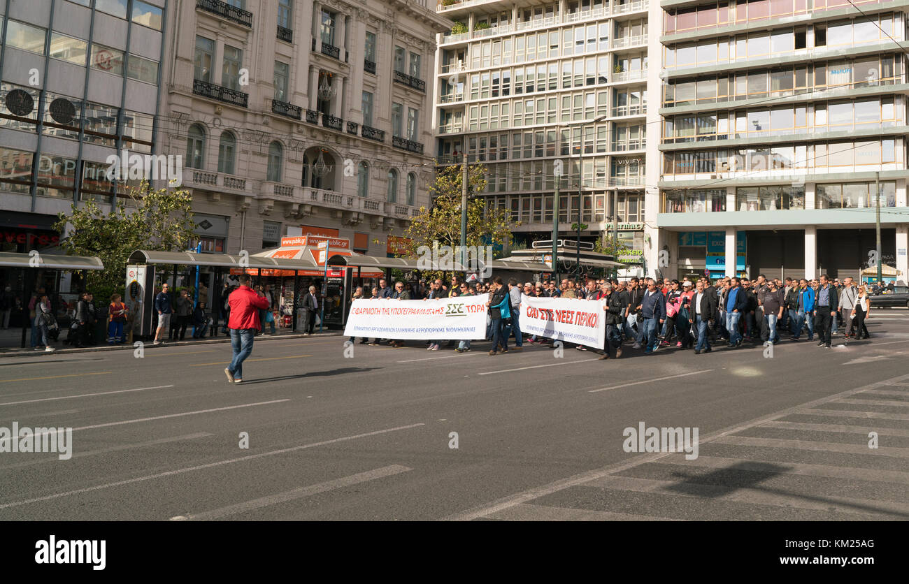 Athens, Grecia - 15 Novembre 2017: protesta pacifica vicino alla Piazza Sintagmatos Foto Stock