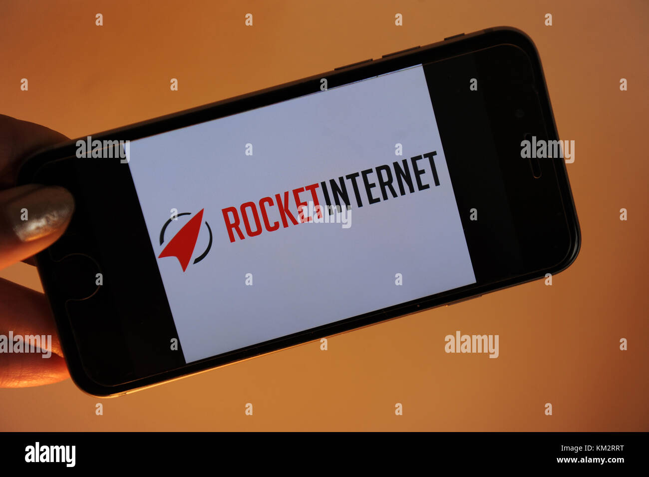 Razzo logo internet su un telefono internet a razzo è una joint venture captital azienda con sede a Berlino, Germania Foto Stock