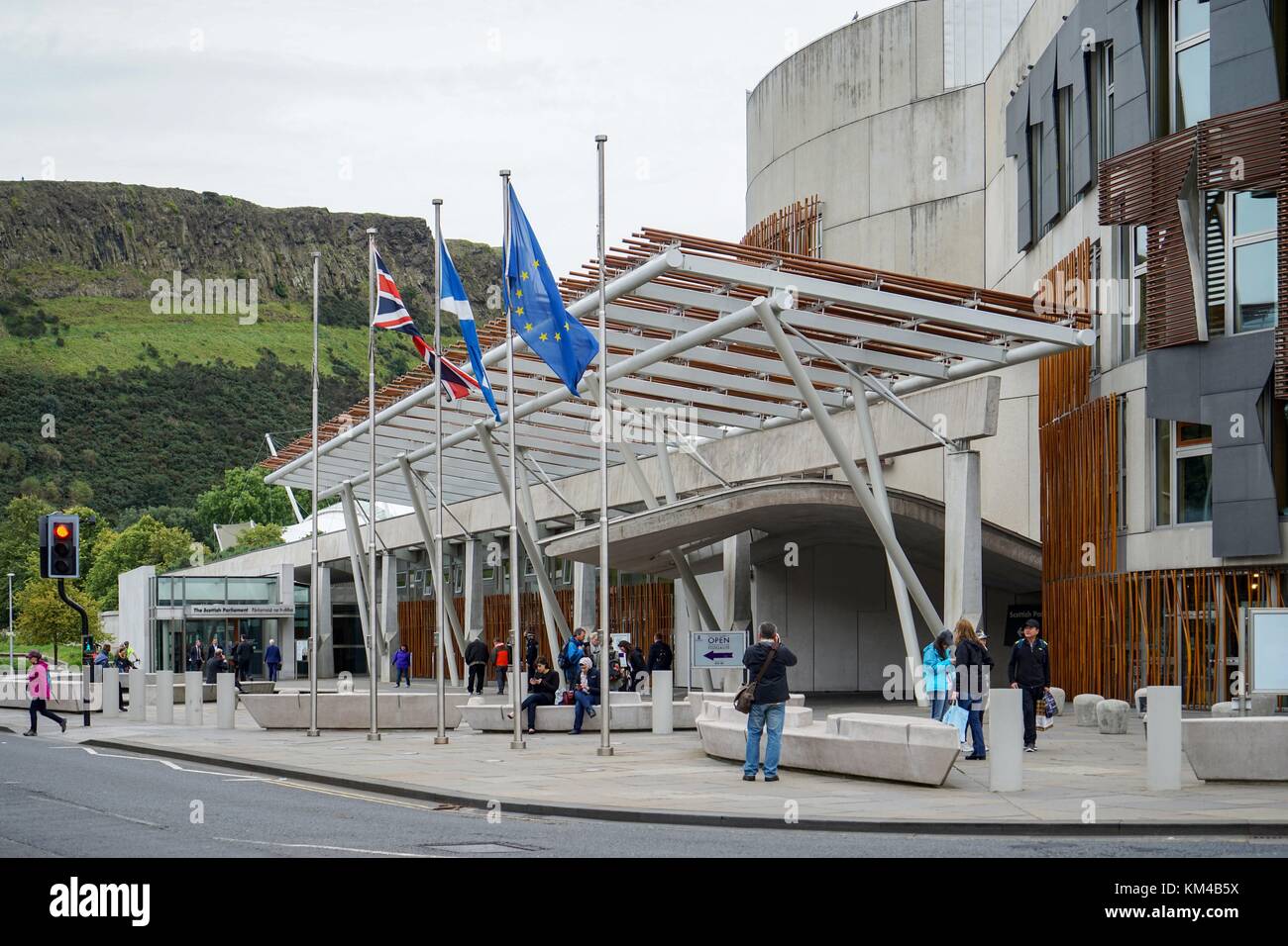 UK: Facciata del Parlamento scozzese a Edimburgo. Foto del 12. Settembre 2017. | utilizzo in tutto il mondo Foto Stock