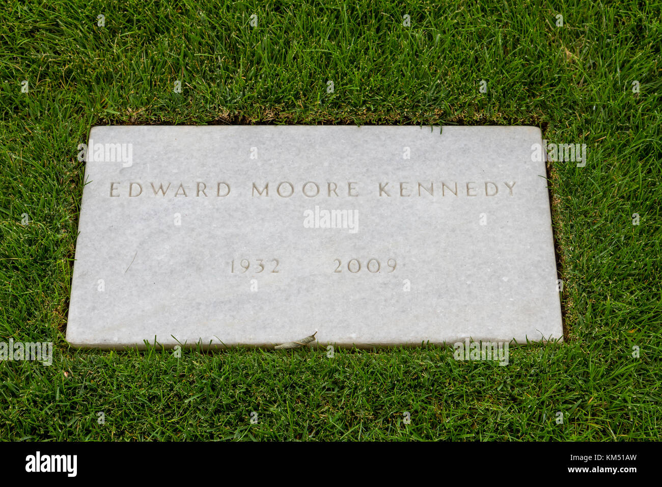 La tomba di Edward M Kennedy, il Cimitero Nazionale di Arlington, Virginia, Stati Uniti. Foto Stock