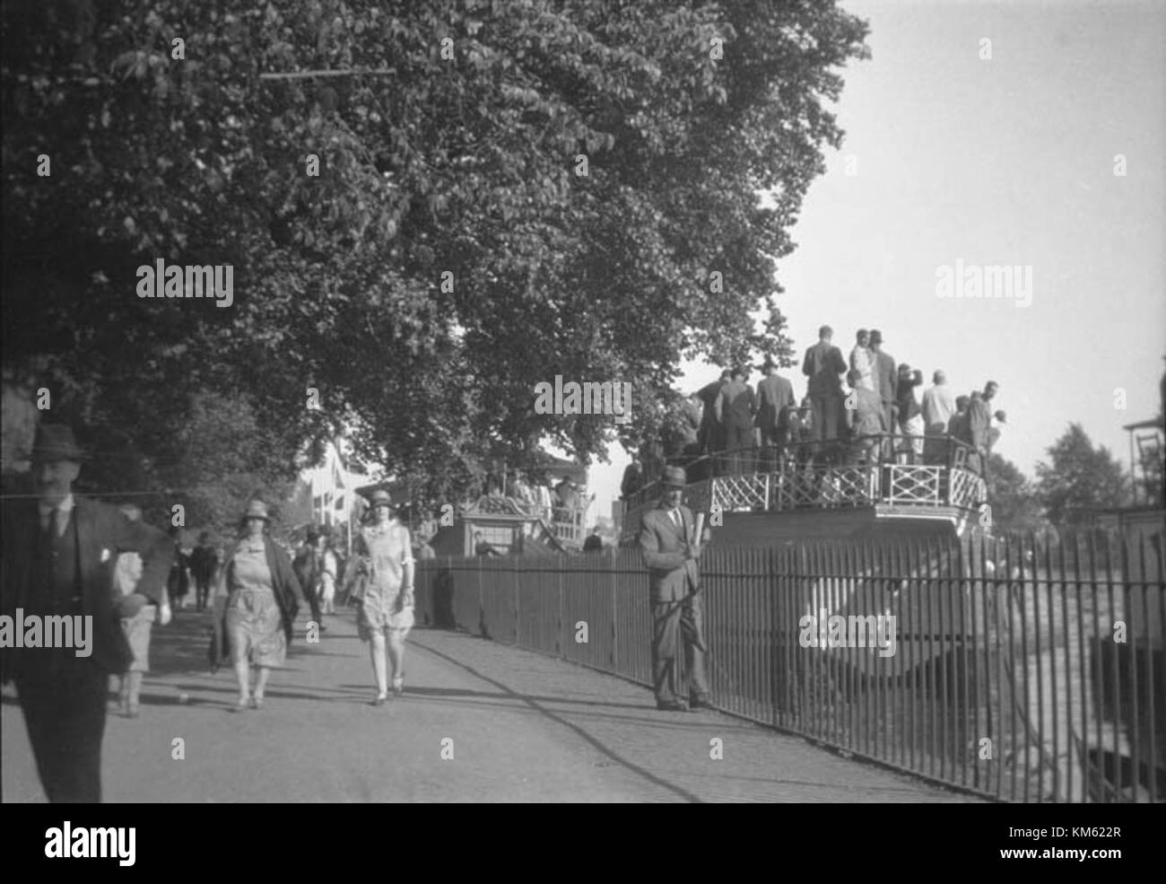 Oxford, una città storica in Inghilterra, è rinomata per le sue istituzioni accademiche, la bellezza architettonica e il significato culturale. Foto Stock