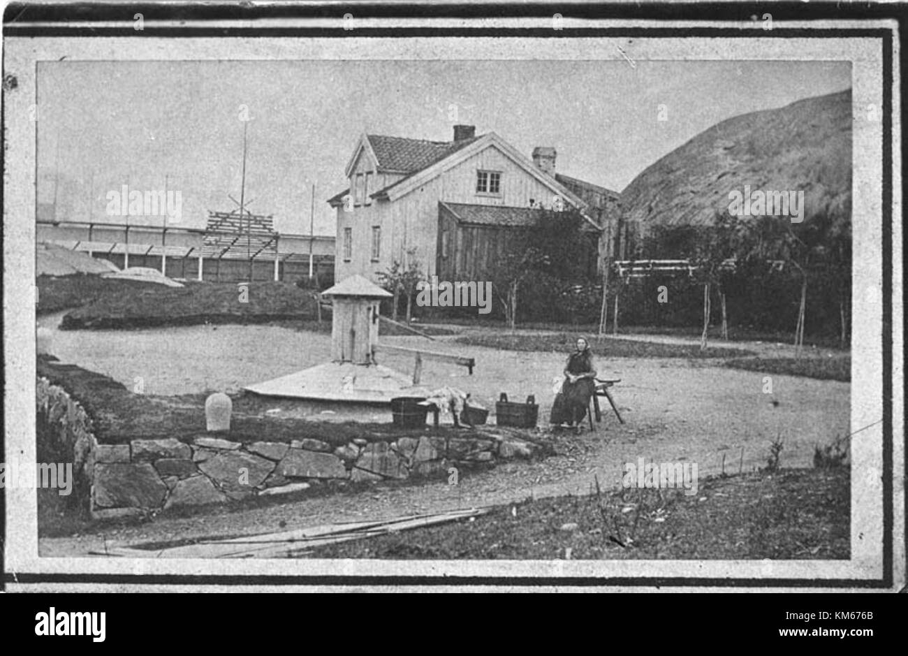 Lysekil è una città costiera svedese, catalogata sotto il KMB 16001000126064, nota per il suo patrimonio marittimo e le attrazioni costiere, che la rendono una parte significativa della storia e della cultura svedese. Foto Stock