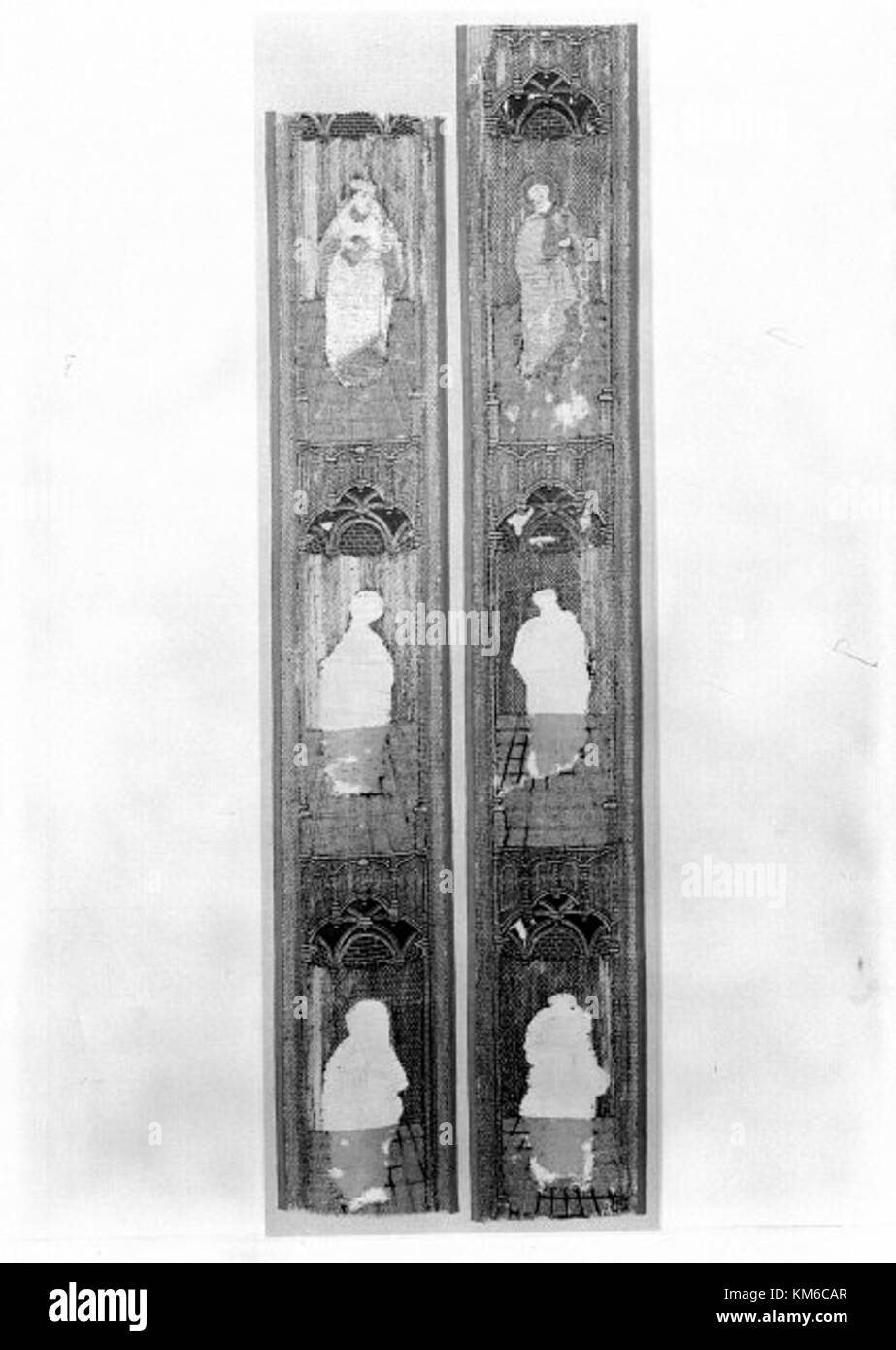 Hille kyrka è una chiesa storica situata in Svezia, elencata dal National Heritage Board svedese (KMB). Le sue caratteristiche architettoniche e l'importanza culturale la rendono un punto di riferimento significativo nella zona. Foto Stock