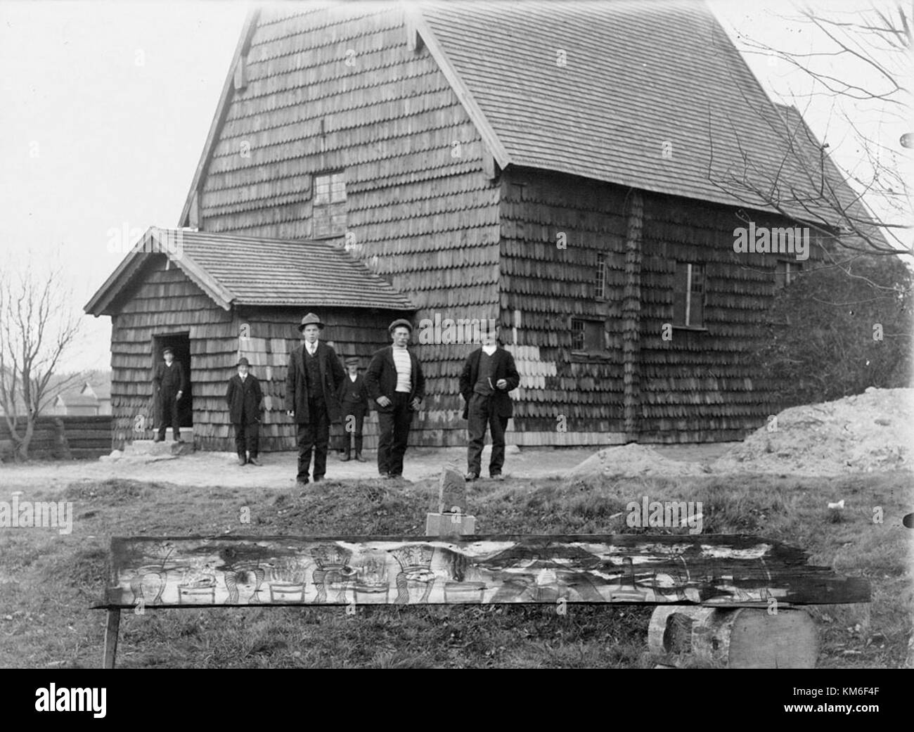 SODRA Rada Old Wooden Church è una storica struttura in legno situata in Svezia, conosciuta per la sua architettura scandinava tradizionale e l'importanza culturale come sito religioso nella regione. Foto Stock
