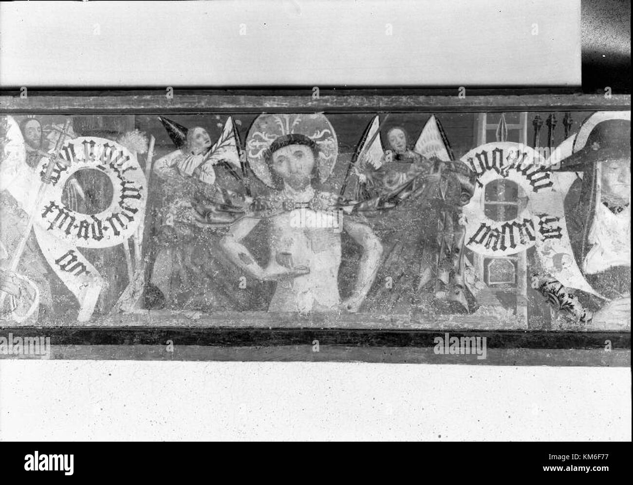 La chiesa di Litslena, situata in Svezia, è un notevole esempio di architettura ecclesiastica scandinava. È incluso nell'elenco degli edifici protetti del National Heritage Board svedese. Foto Stock