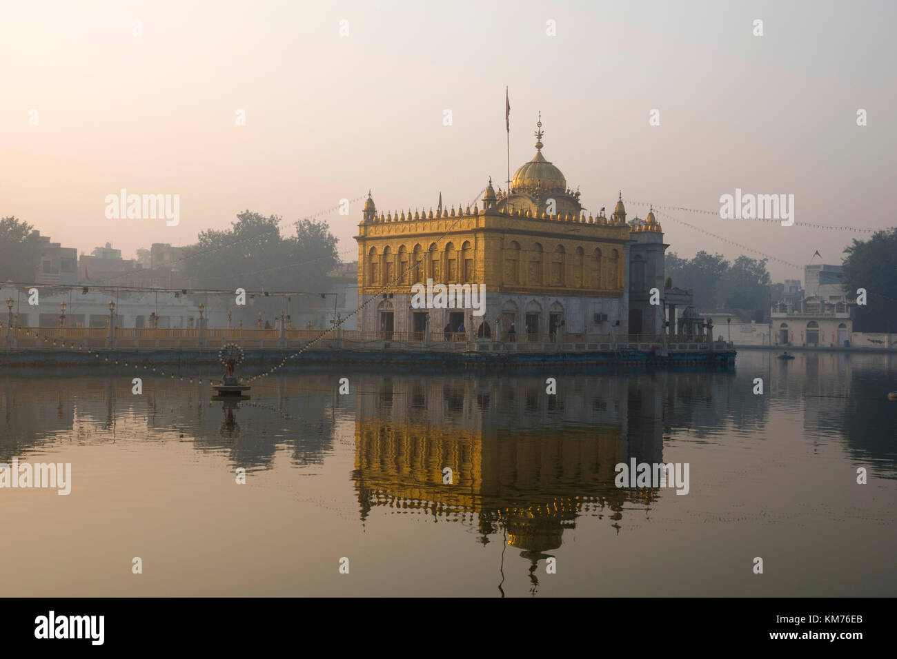 Shree durgiana tirath tempio di amritsar punjab Foto Stock Shree durgiana tirath tempio di amritsar punjab Foto Stock