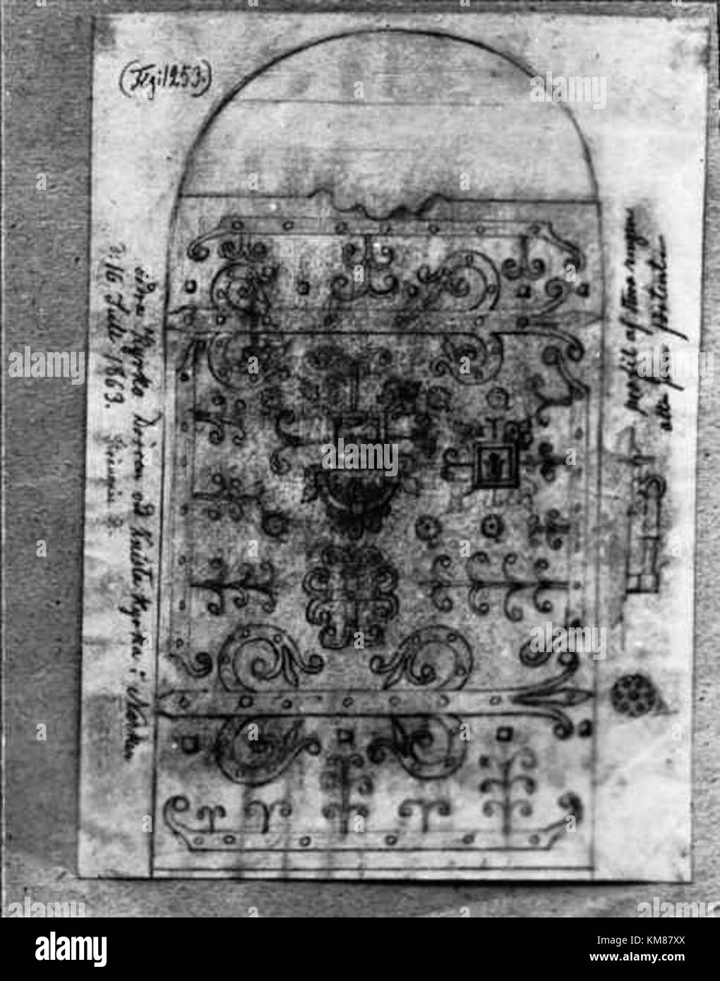 Knista Kyrka è una chiesa in Svezia riconosciuta per il suo significato storico e architettonico. Situato nella regione di VÃ¤rmland, presenta l'architettura della chiesa scandinava del periodo medievale, con caratteristiche ben conservate. Foto Stock