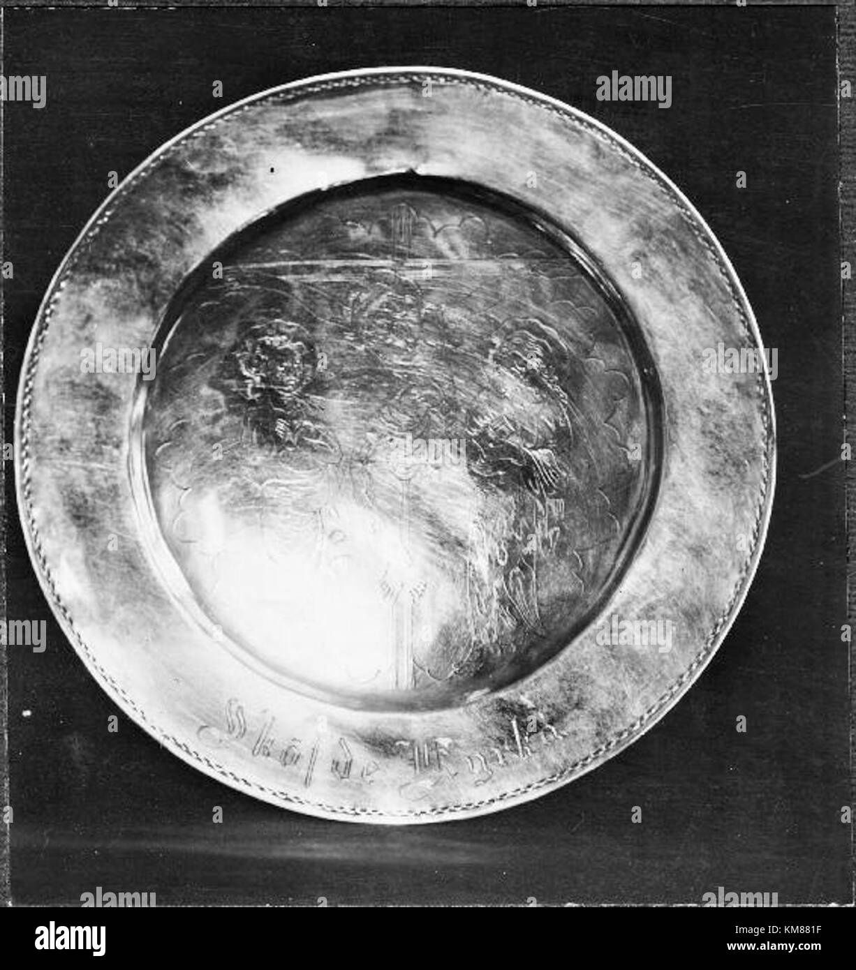 La chiesa di Sankta Helena, situata in Svezia, è un importante sito religioso e architettonico di valore storico, che riflette il design della chiesa scandinava e le tradizioni culturali svedesi. Foto Stock