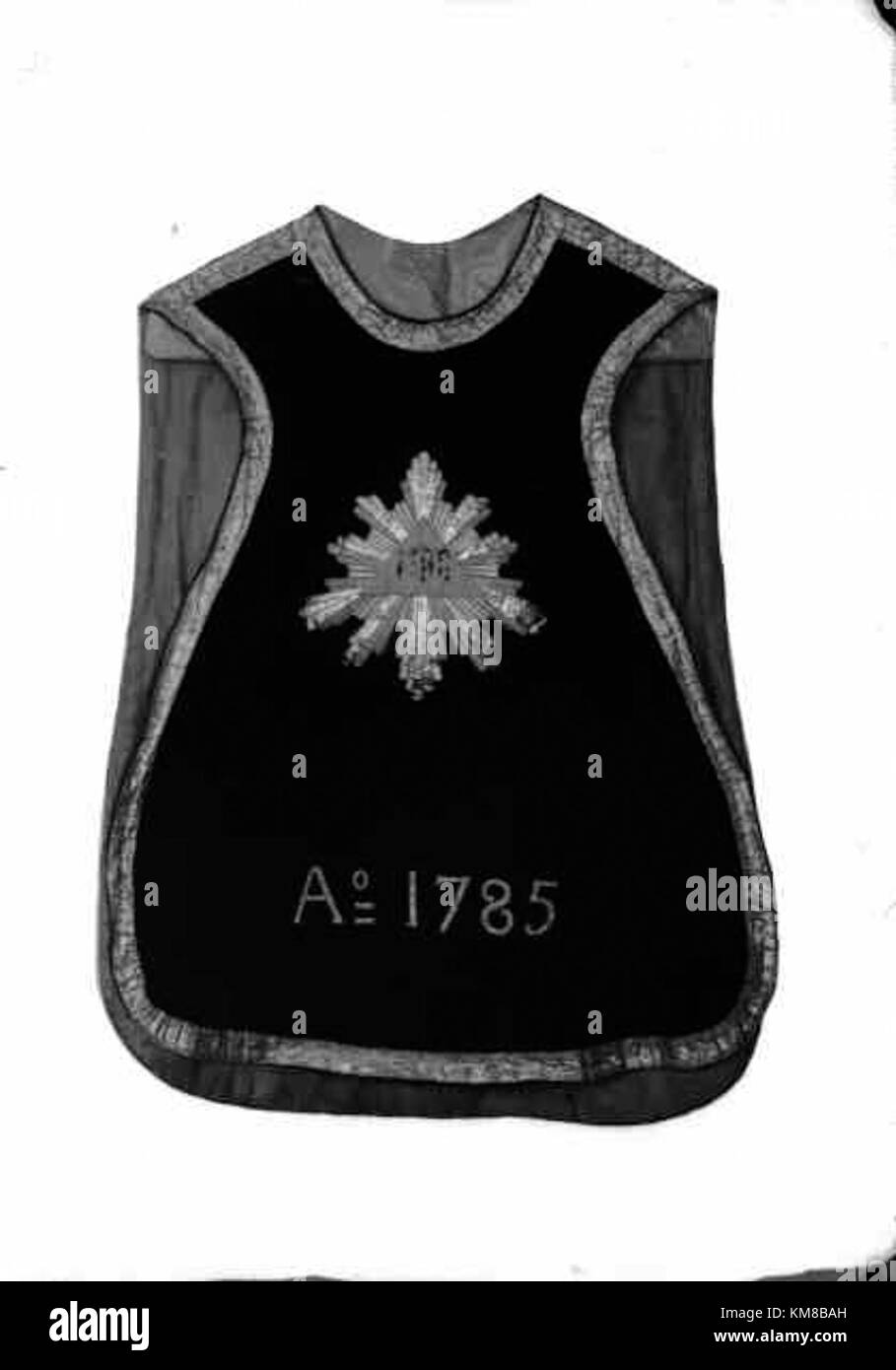 La Chiesa di Osby, situata in Svezia, è un notevole esempio di architettura ecclesiastica scandinava, riconosciuta per il suo ruolo nella vita religiosa della comunità. Foto Stock