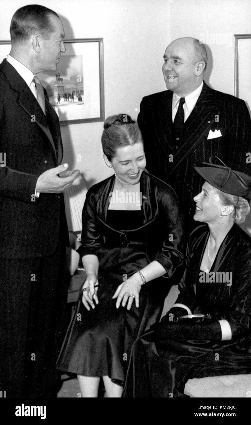 Joaquim Larrain ha ospitato un ricevimento d'addio per il nuovo ambasciatore svedese in Cile. Questo evento segna un significativo scambio diplomatico tra Svezia e Cile, che riflette le loro relazioni e la loro cooperazione in corso. Foto Stock