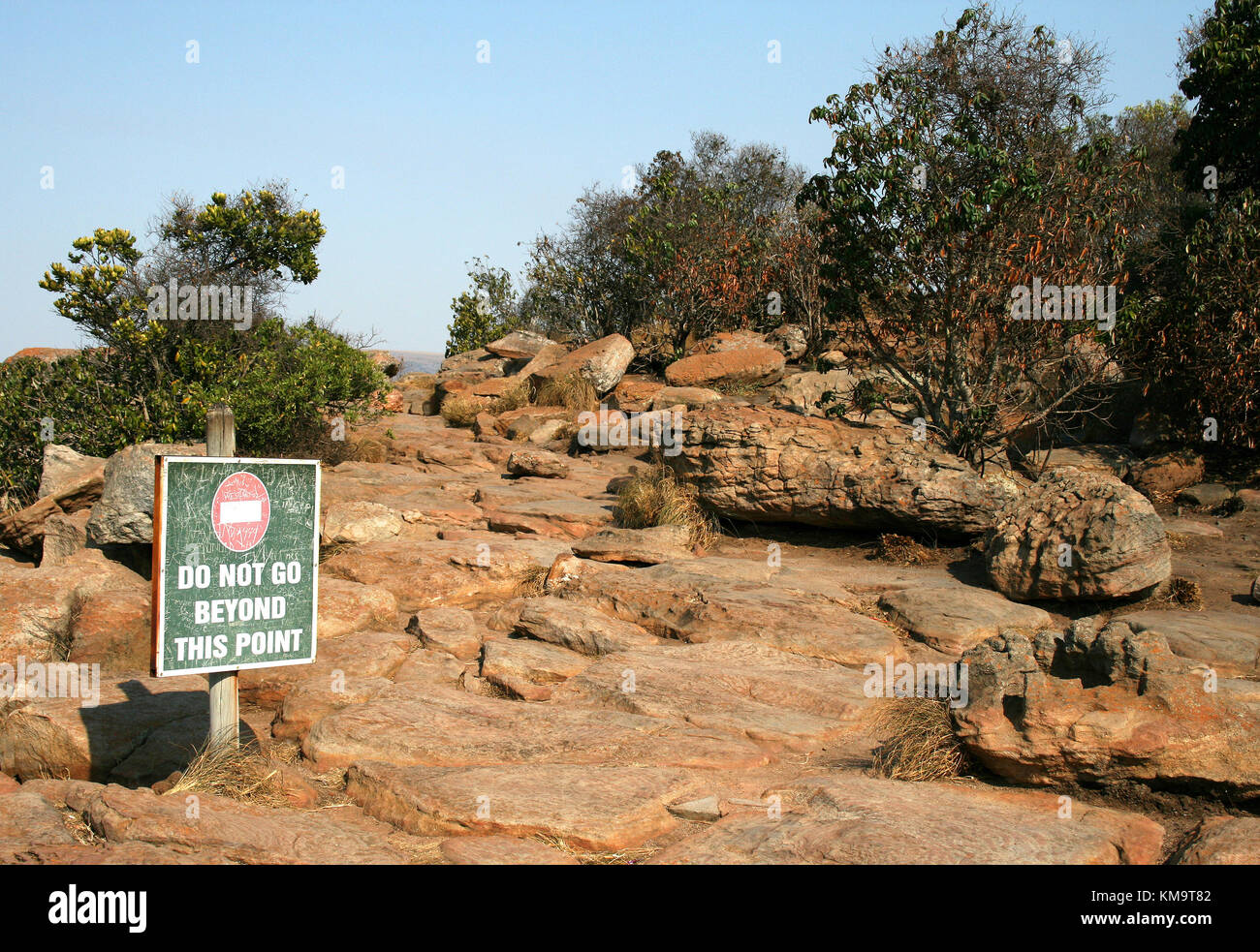 Mpumalanga, Sud Africa, nessun segno di entrata sul percorso roccioso Foto Stock