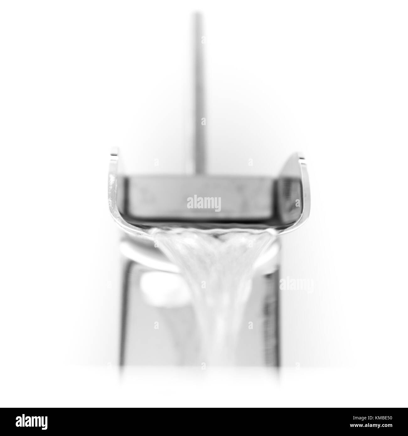 Elegante bagno rubinetto di acqua Foto Stock