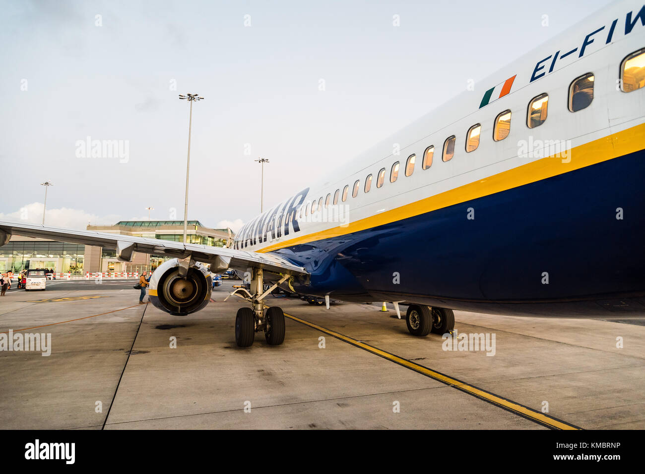 Ryanair Boeing 737-800 in aereo Aeroporto di Dublino Foto Stock