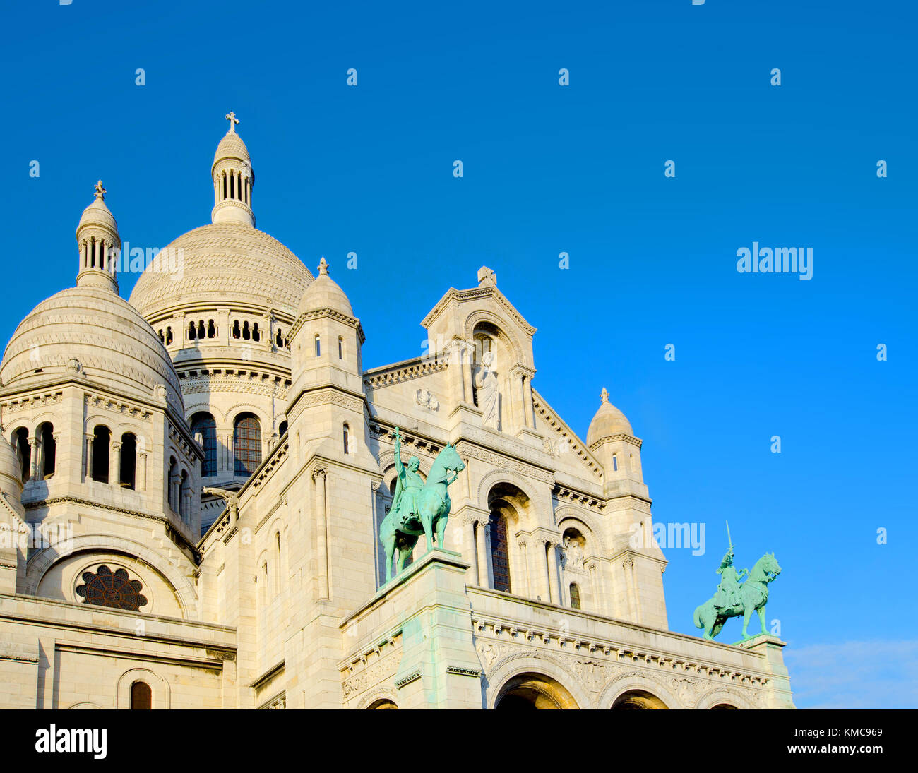 Parigi, Francia. La Basilique du Sacré Coeur de Montmartre / Basilica del Sacro Cuore (1914) Foto Stock