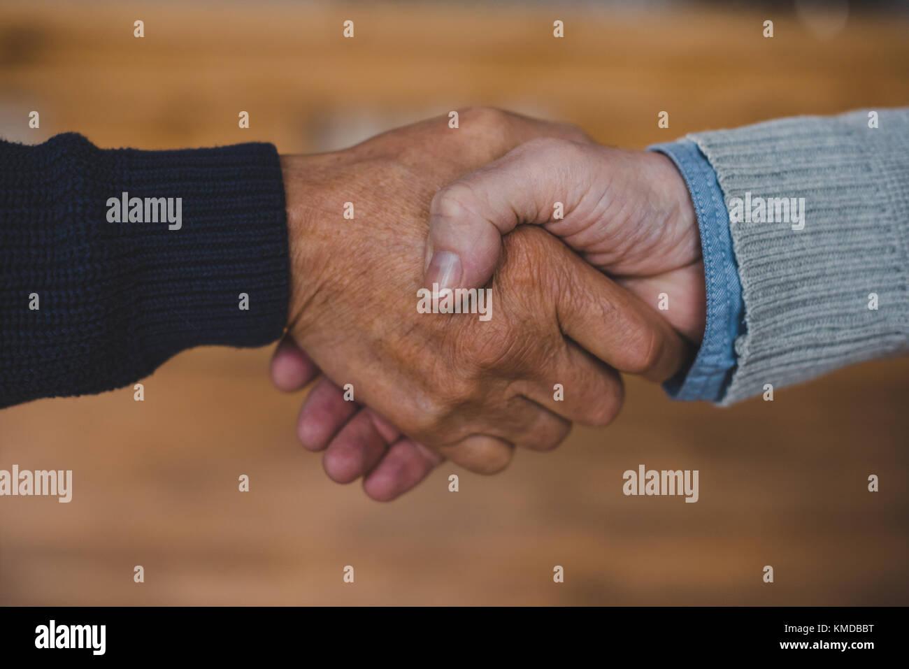 stretta di mano Foto Stock