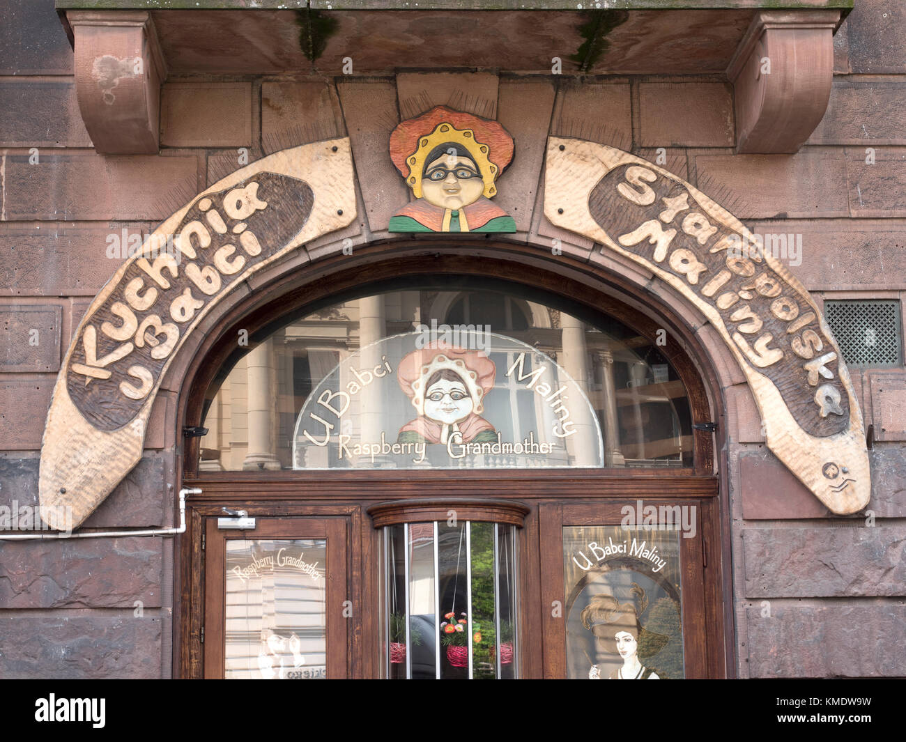 Segno in ingresso al lampone nonna ristorante, Cracovia, in Polonia, in Europa. Foto Stock