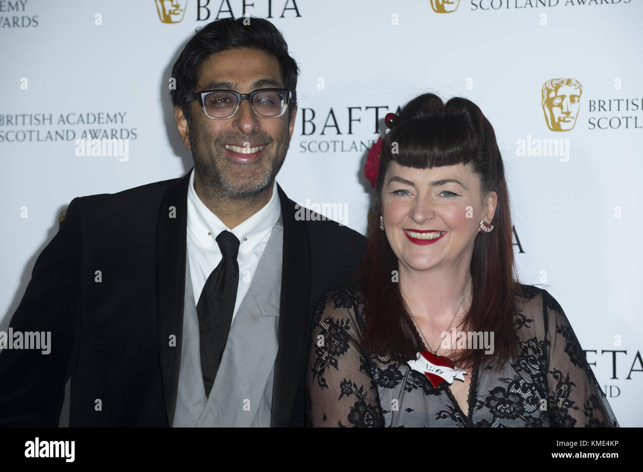 Le celebrità partecipano ai British Academy Scotland Awards al Radisson Blu di Glasgow. Con: Sanjeev Kohli, Fiona Kohli dove: Glasgow, Regno Unito quando: 05 Nov 2017 Credit: Euan Cherry/WENN.com Foto Stock