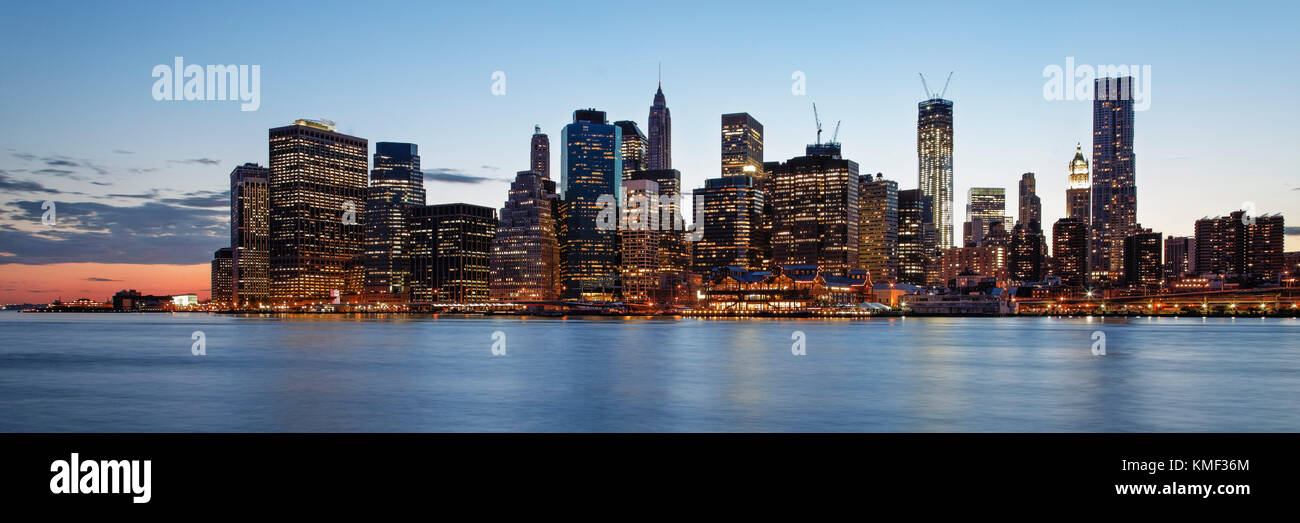 Skyline di New York City, Manhattan, tramonto, NYC, Big Apple, STATI UNITI D'AMERICA Foto Stock