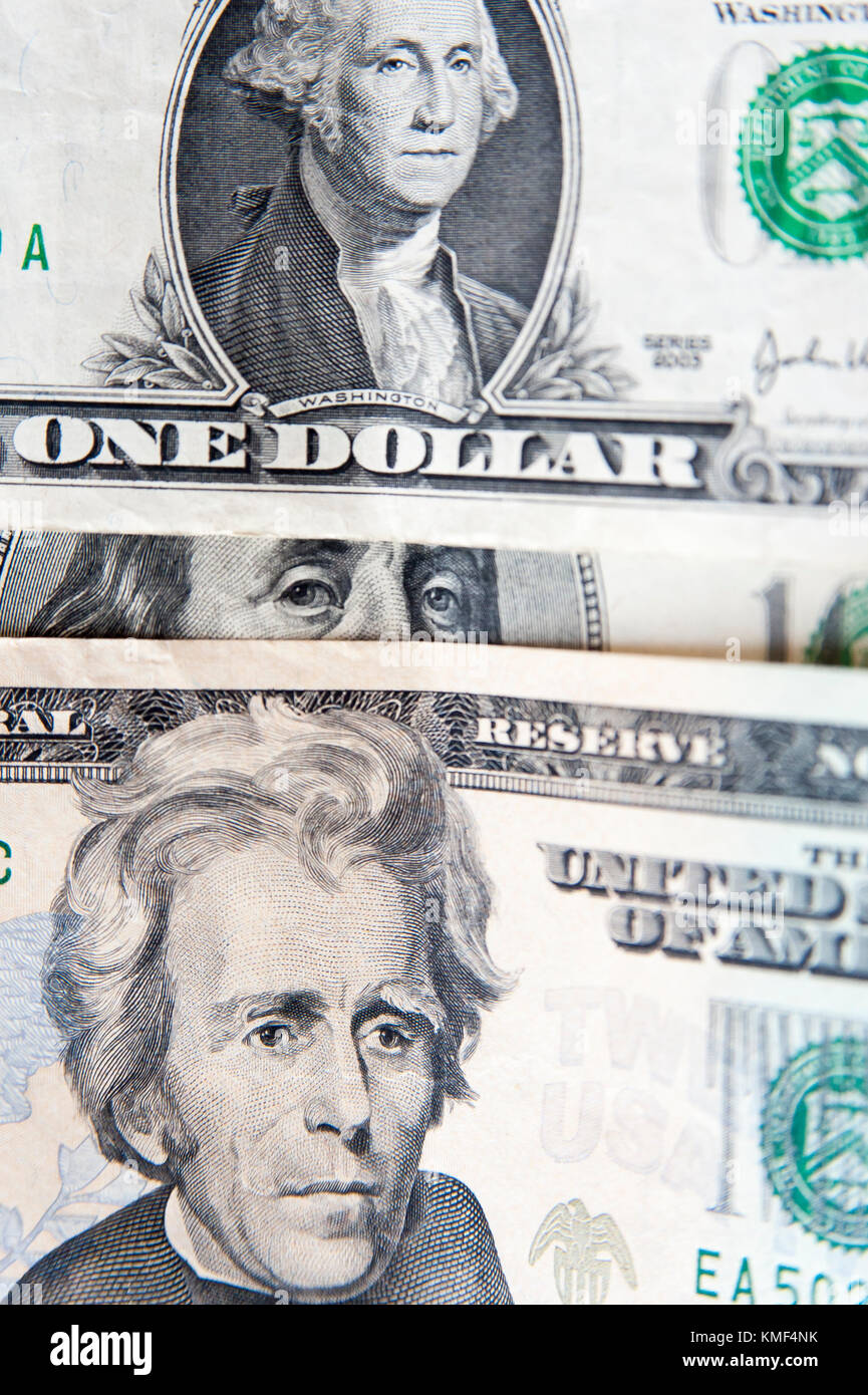 Gli Stati Uniti uno-dollaro ($1) con George Washington, Stati Uniti di venti dollari ($20) con Andrew Jackson e gli Stati Uniti sul Foto Stock