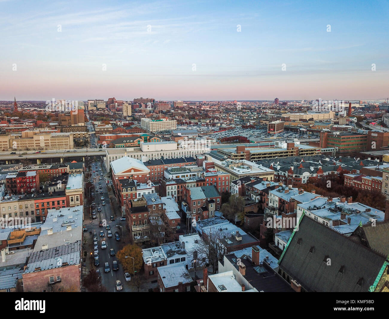 Antenna di downtown Baltimore, Maryland dal Mount Vernon place Foto Stock