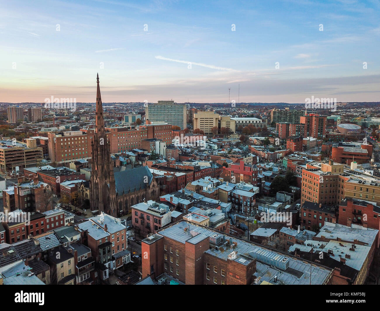 Antenna di downtown Baltimore, Maryland dal Mount Vernon place Foto Stock