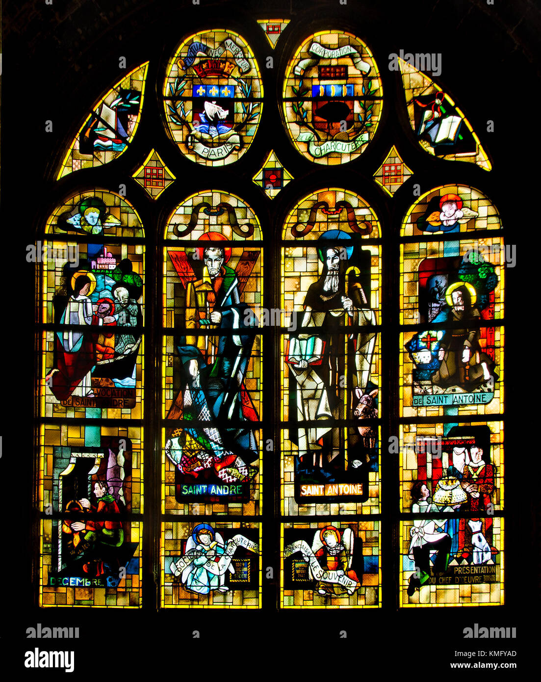 Parigi, Francia. Chiesa di Saint-Eustache: finestra di vetro colorato. Santi Andrea e Anthony Foto Stock
