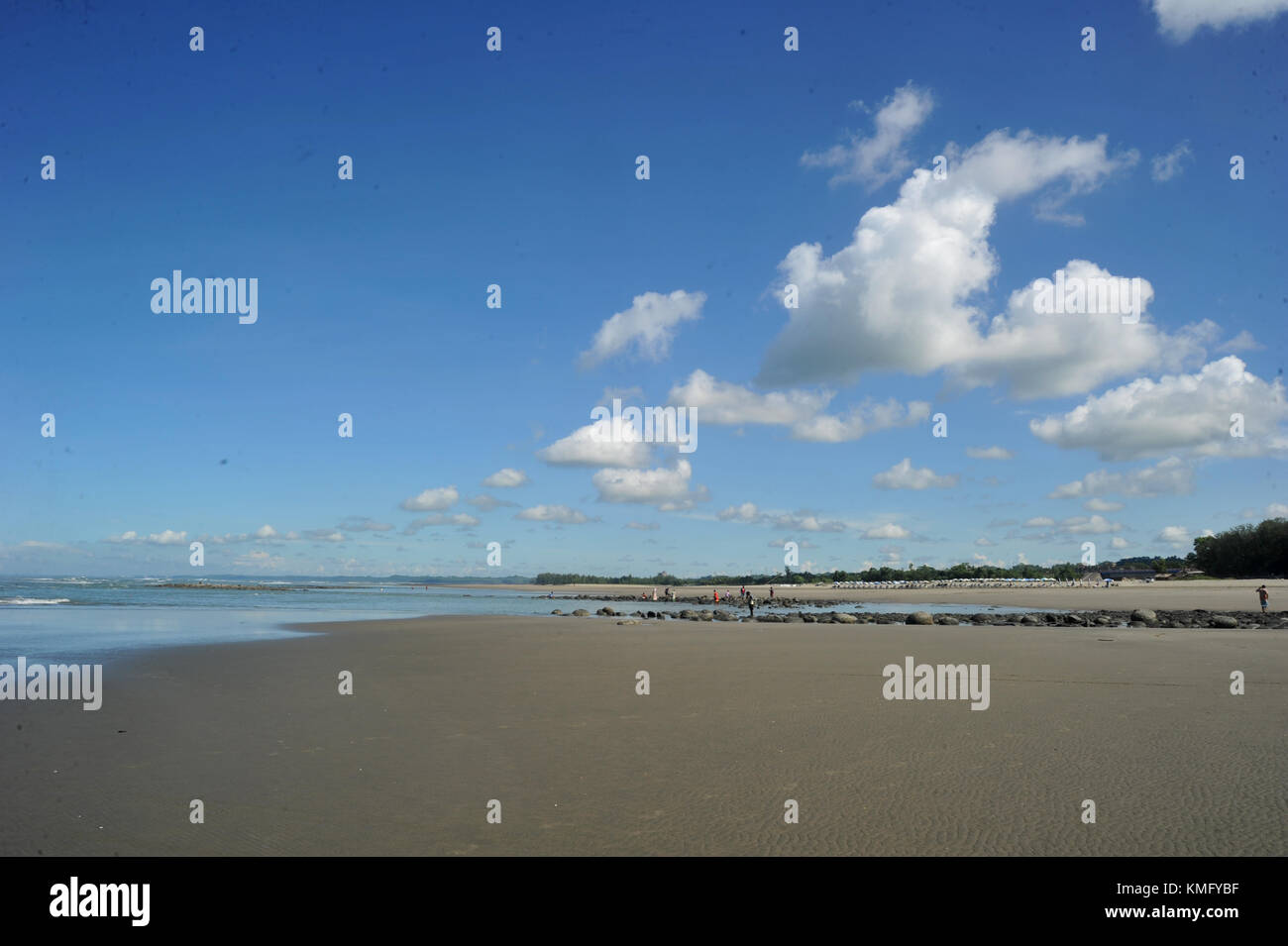 Una vista di Cox's Bazar mare spiaggia in Bangladesh Foto Stock