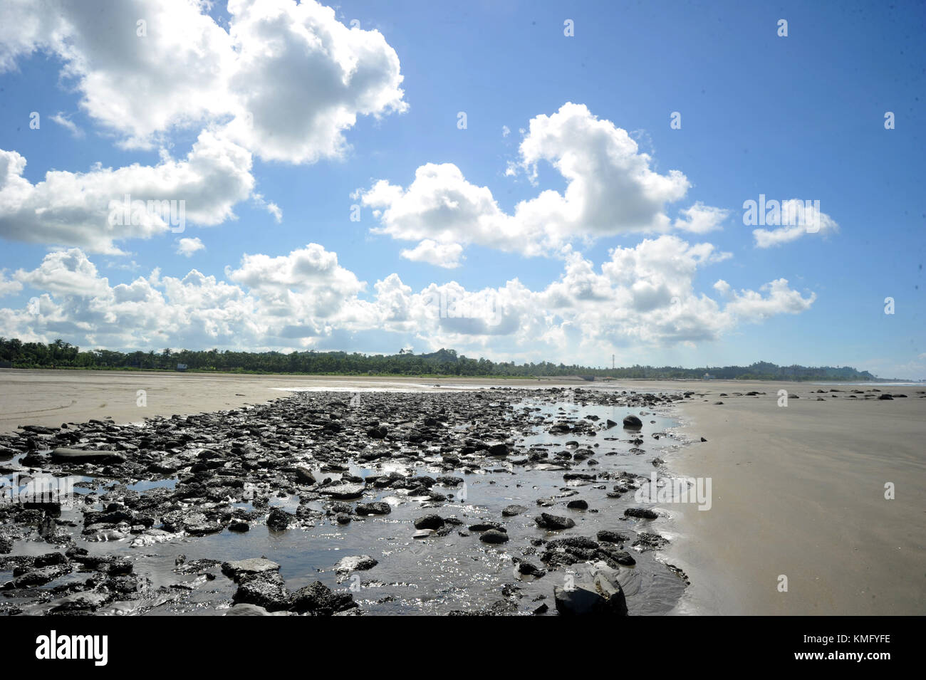 Una vista di Cox's Bazar mare spiaggia in Bangladesh Foto Stock