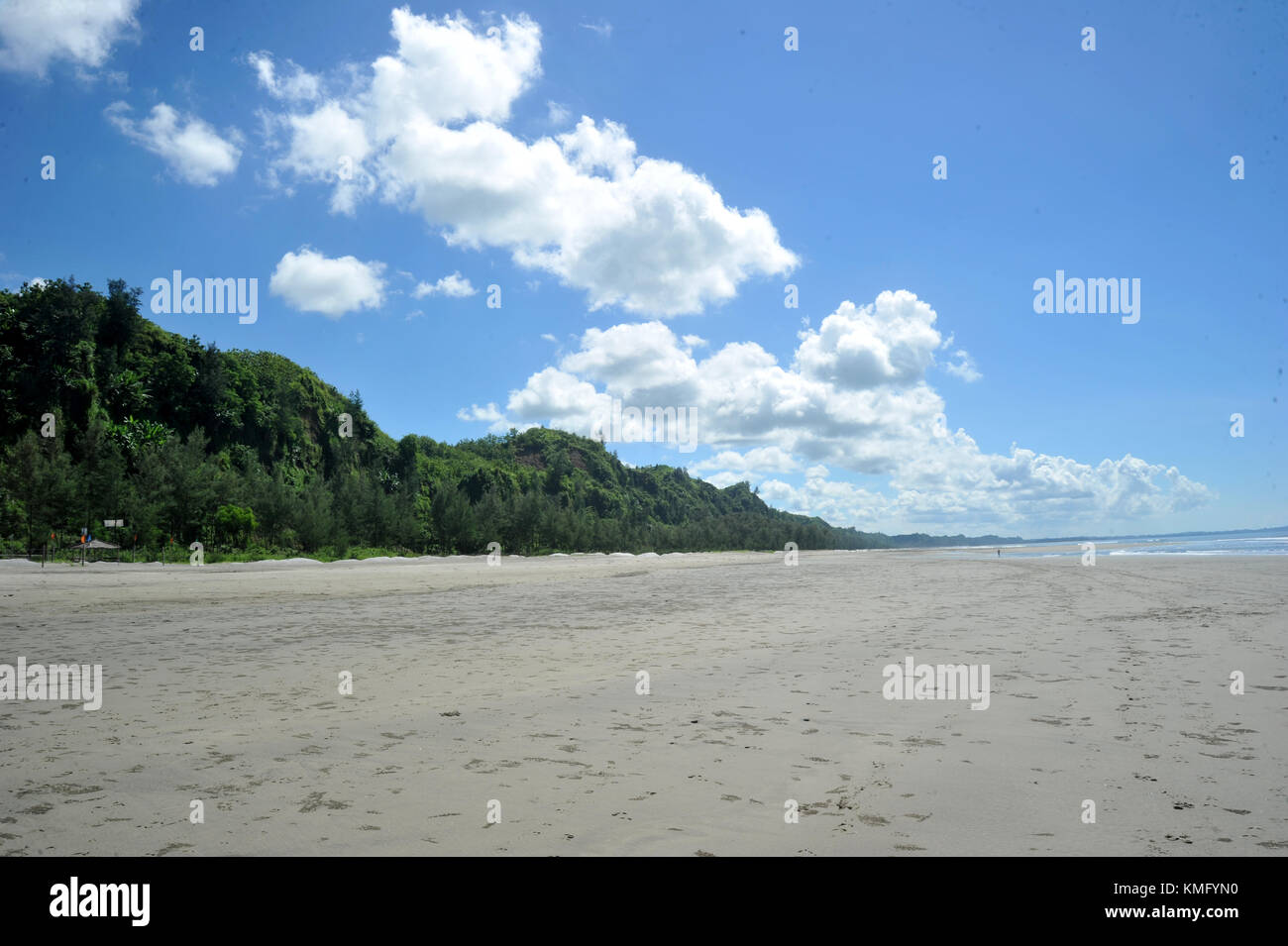 Una vista di Cox's Bazar mare spiaggia in Bangladesh Foto Stock