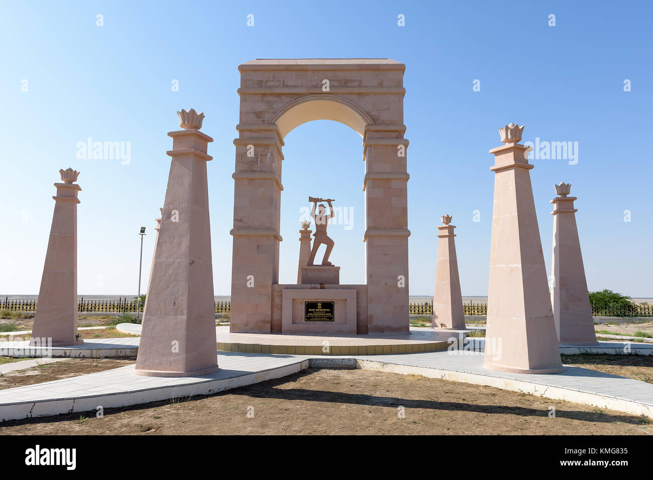 BSF Memoriale di guerra di confine della forza di protezione, India all India Bridge, vicino al confine pakistano nel Kutch (Kachchh) area del Gujarat Foto Stock