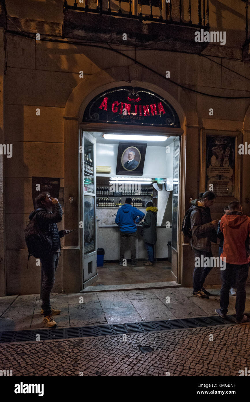 A Ginjinha, Rossio, Lisboa - Portogallo, Foto Stock