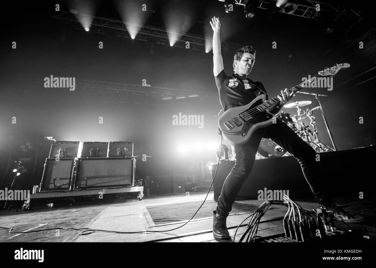 Las Vegas, Nevada, Stati Uniti. 6th dicembre 2017. COPERTURA DELLA CASA*** Royal Blood si esibir all'X107.5 Holiday Havoc Concert all'Hard Rock Hotel & Casino di Las vegas, NV, il 6 dicembre 2017. Credit: Erik Kabik Photography/Media Punch/Alamy Live News Foto Stock