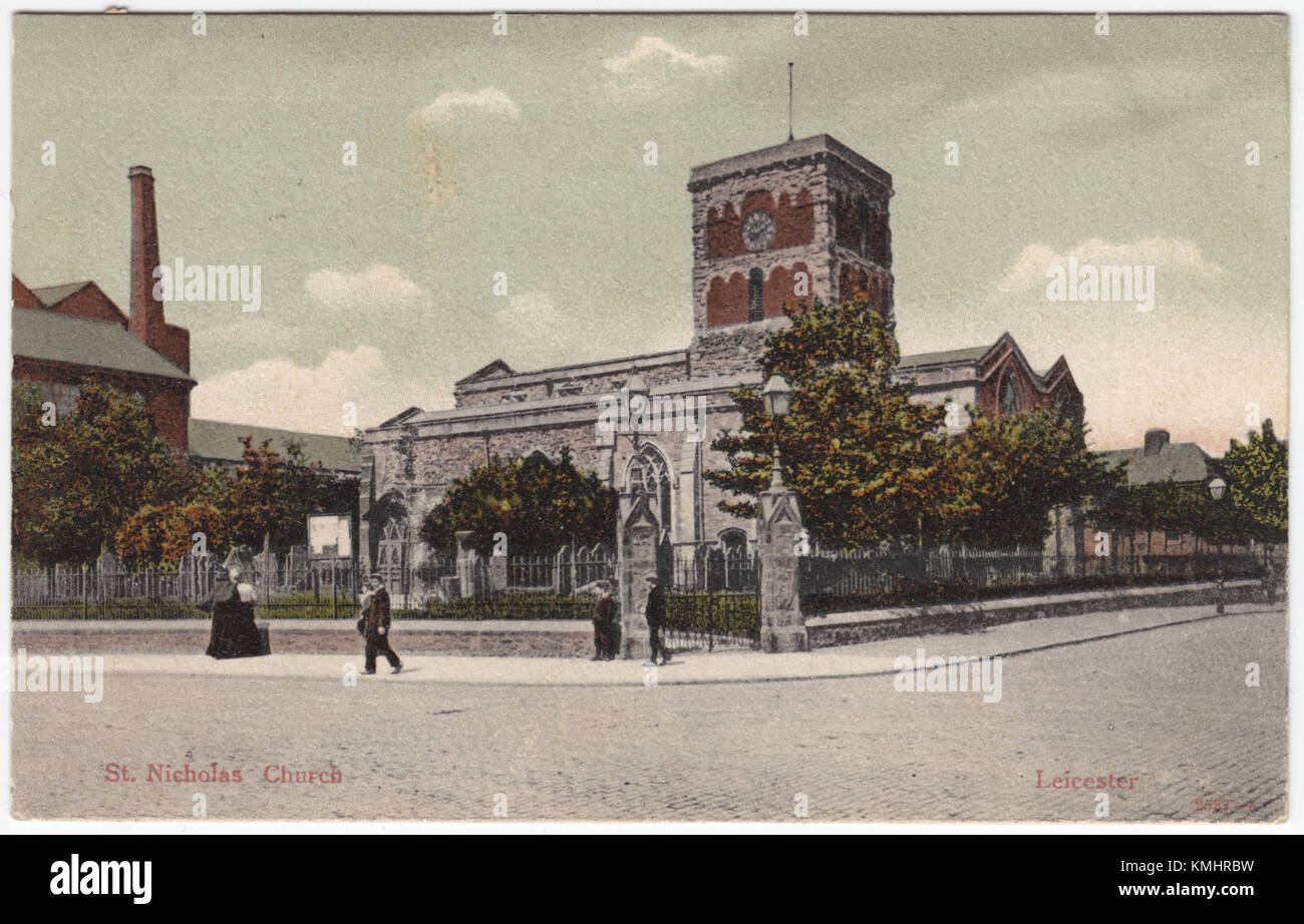 Questa immagine raffigura la chiesa di San Nicola a Leicester, in Inghilterra, come apparve nel 1908. La chiesa è un importante sito storico noto per la sua architettura e il ruolo culturale nella regione. Foto Stock