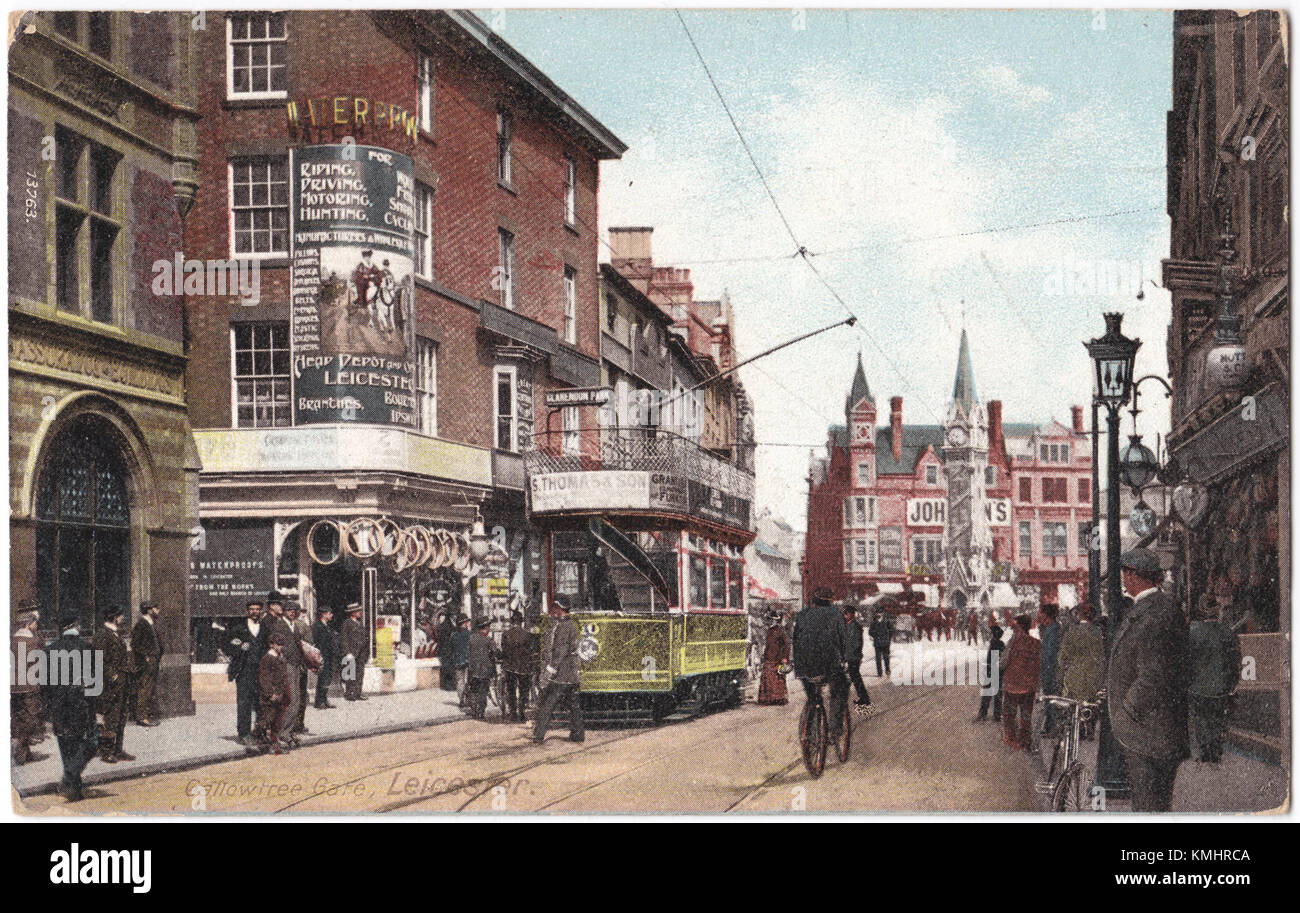 Una fotografia del 1905 circa di Gallowtree Gate a Leicester, che cattura l'atmosfera e lo sviluppo urbano della strada all'inizio del XX secolo. Foto Stock