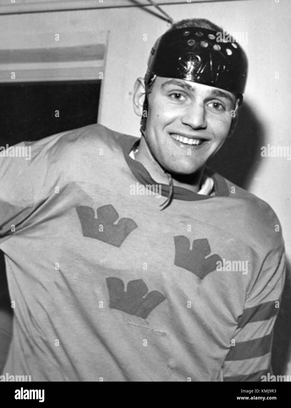 Ulf Sterner, una notevole figura svedese nel campo dello sport, particolarmente noto per i suoi successi nell'hockey su ghiaccio, riconosciuto per i suoi contributi alla storia dell'hockey svedese. Foto Stock