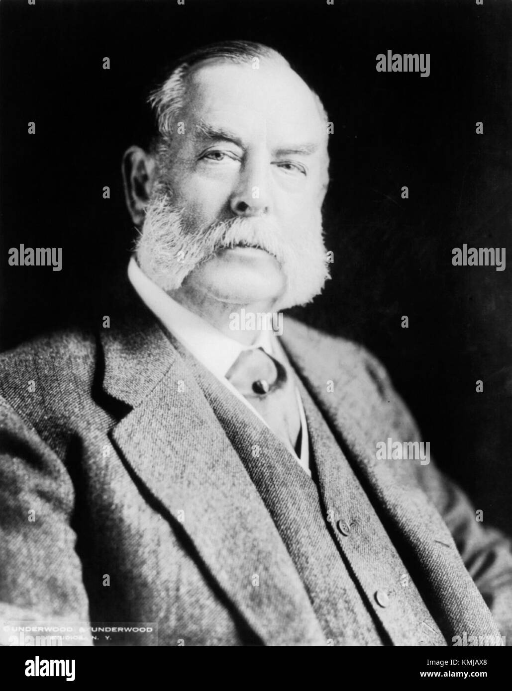 George F. Baker (1840–1931) è stato un banchiere e filantropo statunitense. È noto per i suoi contributi al settore bancario, così come per i suoi significativi sforzi filantropici a New York City e a livello nazionale durante la fine del XIX secolo e l'inizio del XX secolo. Foto Stock