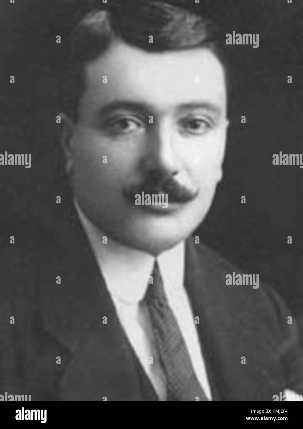 Bekir Refik Bey Koraltan fu un importante diplomatico turco e una figura chiave nelle relazioni estere del paese, contribuendo in modo significativo ai legami diplomatici durante la sua carriera. Foto Stock