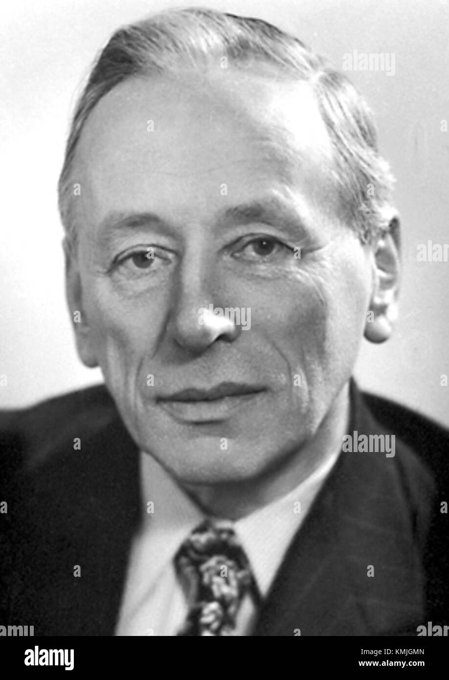 Zernike si riferisce al microscopio a contrasto di fase Zernike, un importante strumento nella ricerca scientifica, in particolare in biologia e medicina, per lo studio di cellule e organismi vivi senza colorazione. Foto Stock