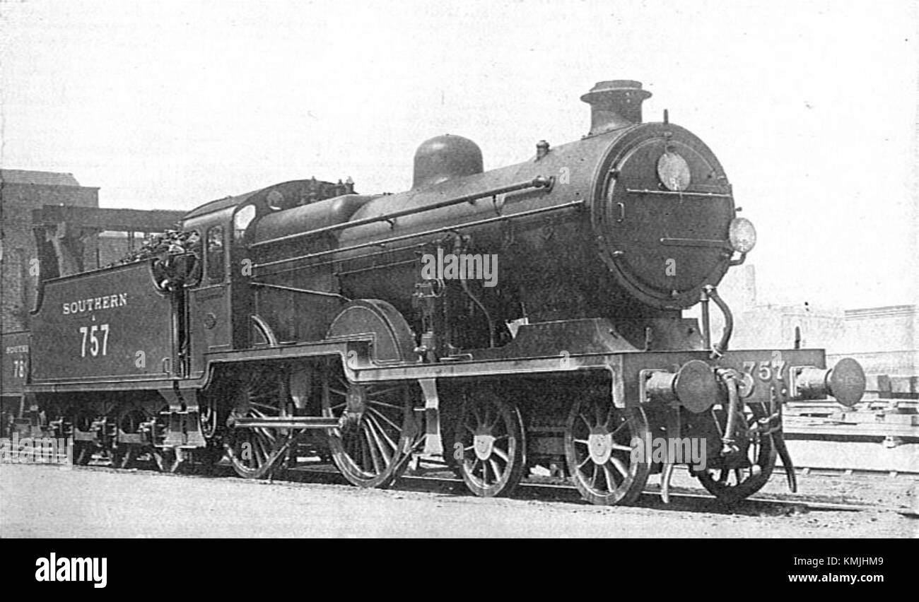 La SR L1 Class 757 era una locomotiva a vapore costruita per la Southern Railway nel Regno Unito. Questo riferimento del 1928 mette in evidenza il suo ruolo nella storia delle ferrovie britanniche. Foto Stock