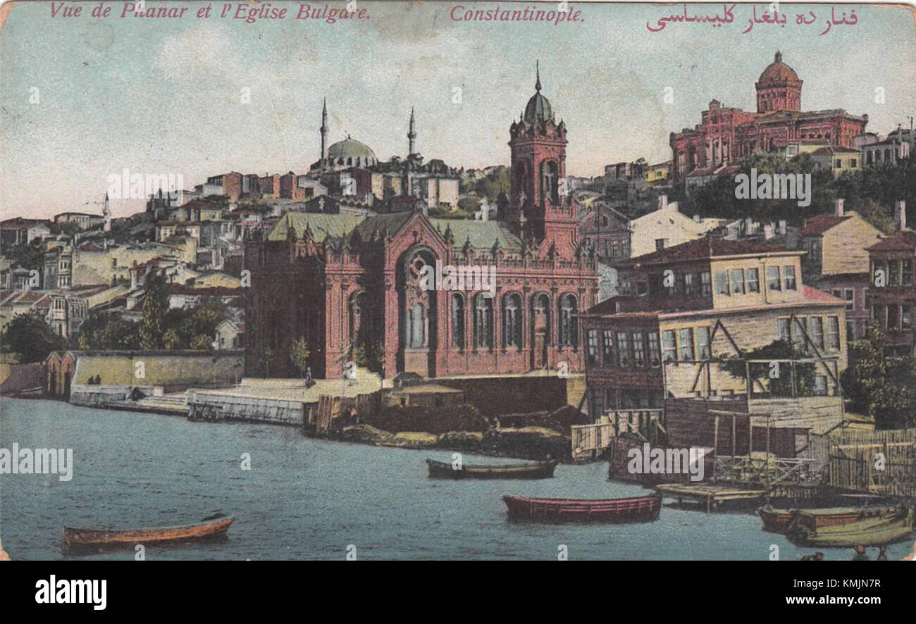 Constantinopoli Fener, nella foto del 1900, mostra il quartiere storico di Fener, parte di Istanbul, noto per la sua significativa storia culturale e architettonica. Foto Stock