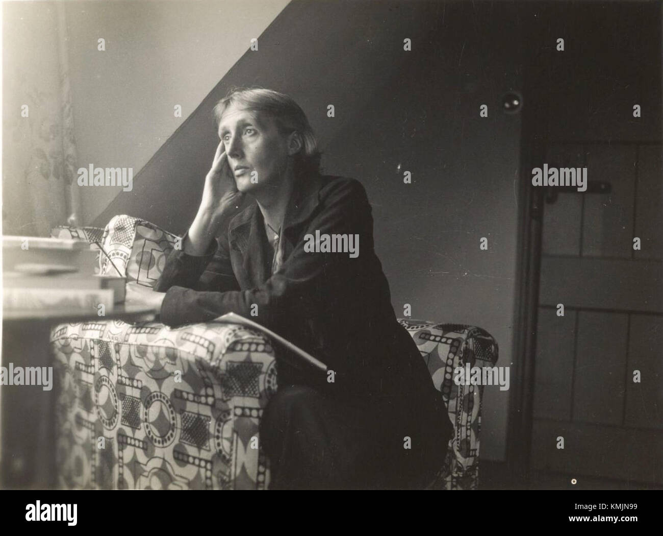 Virginia Woolf, nella foto di Monk's House, riflette la vita e il lavoro del authorâ all'inizio del XX secolo, catturando l'ambiente intimo in cui è stata prodotta gran parte della sua scrittura. Foto Stock