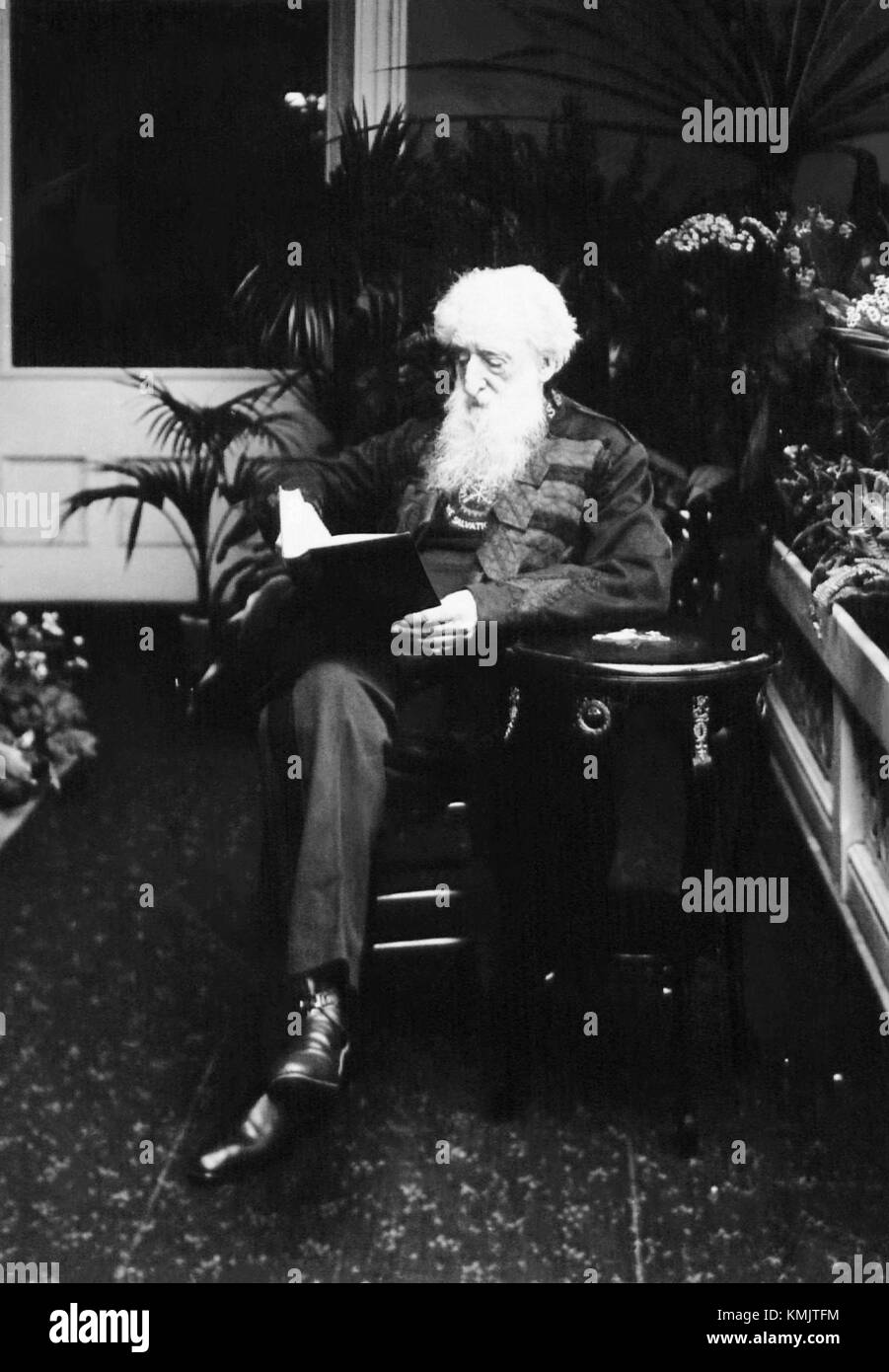 William Booth, fondatore e generale dell'Esercito della salvezza, in una fotografia del 1910 di Thomas Bales Coombs. Foto Stock