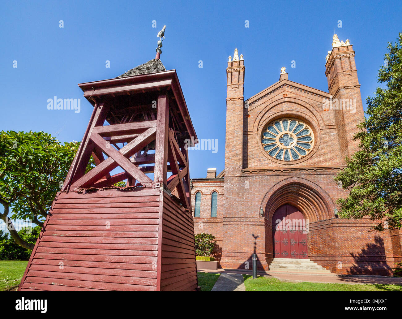Australia, Nuovo Galles del Sud, Newcastle, vista del gotico in stile Revival la cattedrale di Christ Church (o chiesa Cattedrale di Cristo Re) Foto Stock