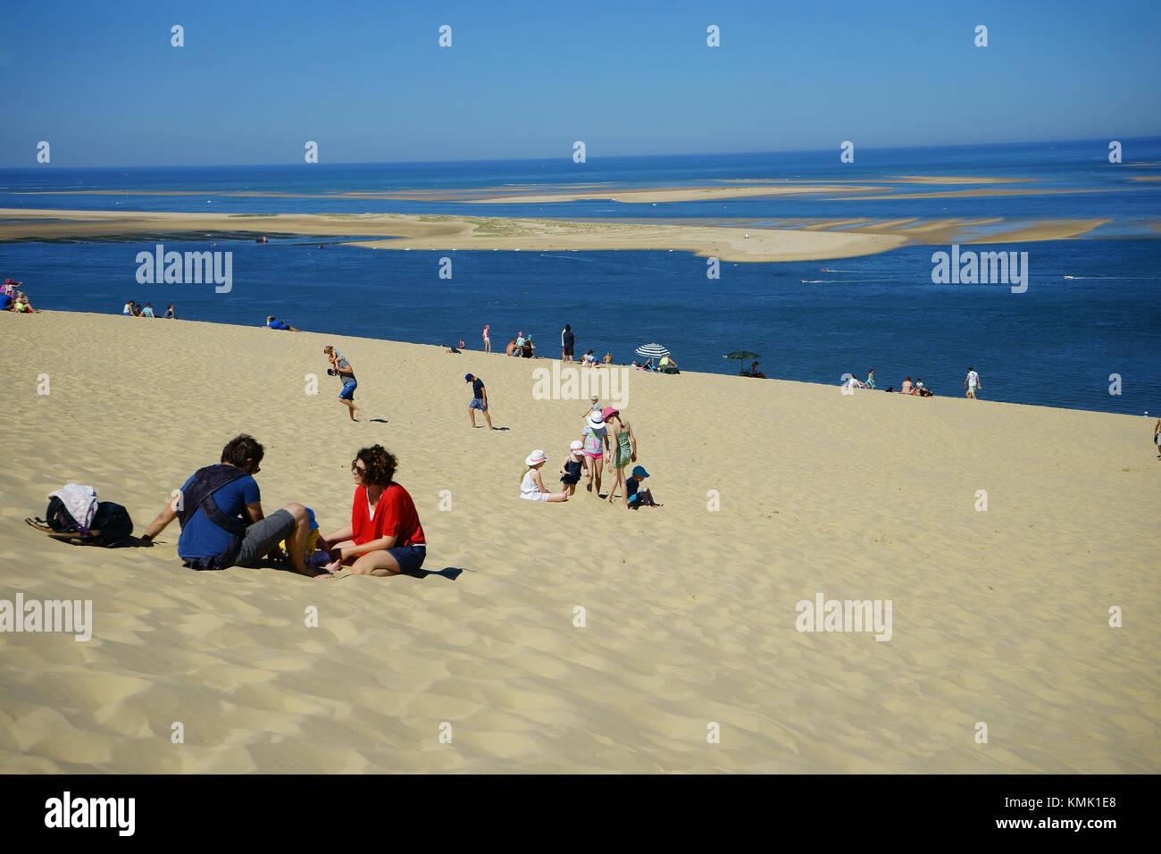 Persone relax sulle Dune du Pilat, Dipartimento Girone, Francia Foto Stock