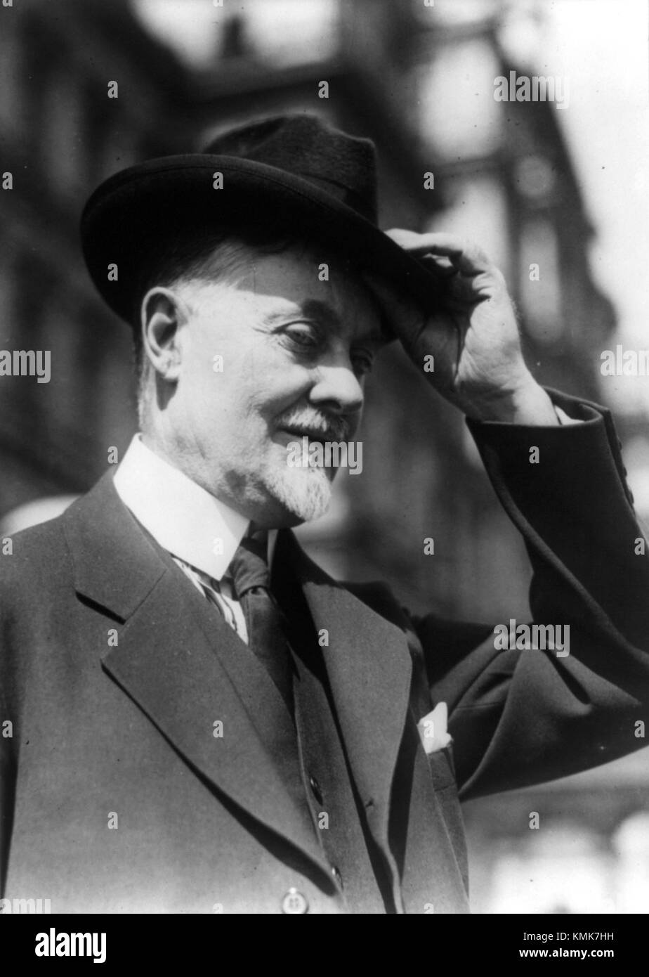 Charles R. Crane era un influente uomo d'affari e filantropo americano, noto per il suo ruolo nello sviluppo della prima industria petrolifera americana. Fu anche un notevole filantropo e sostenitore di varie cause, tra cui l'istruzione e le istituzioni culturali. Foto Stock